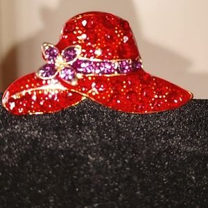 Red Hat Society 🌹